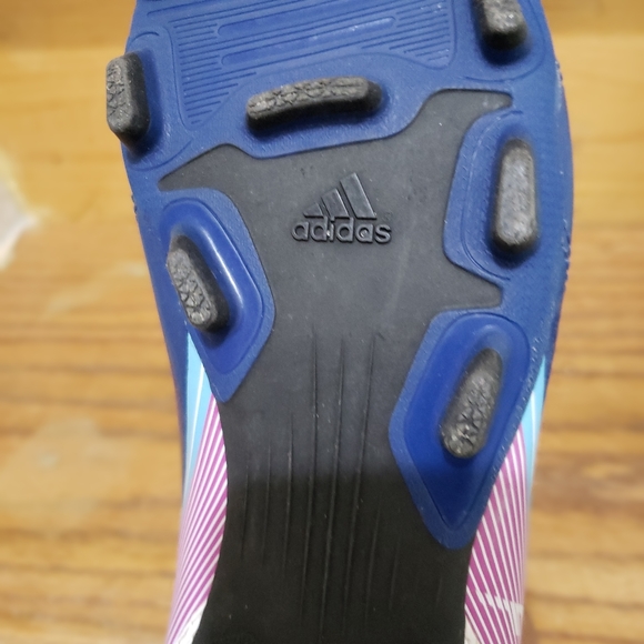 Adidas cleats - Picture 4 of 4